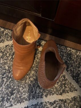 Vintage Coach Brown Leather Pointed Ankle Booties
